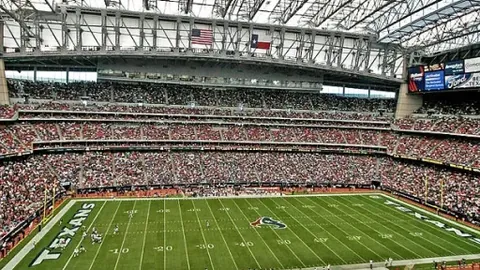 哈兰德梅开二度，曼城逆风翻盘战胜切尔西